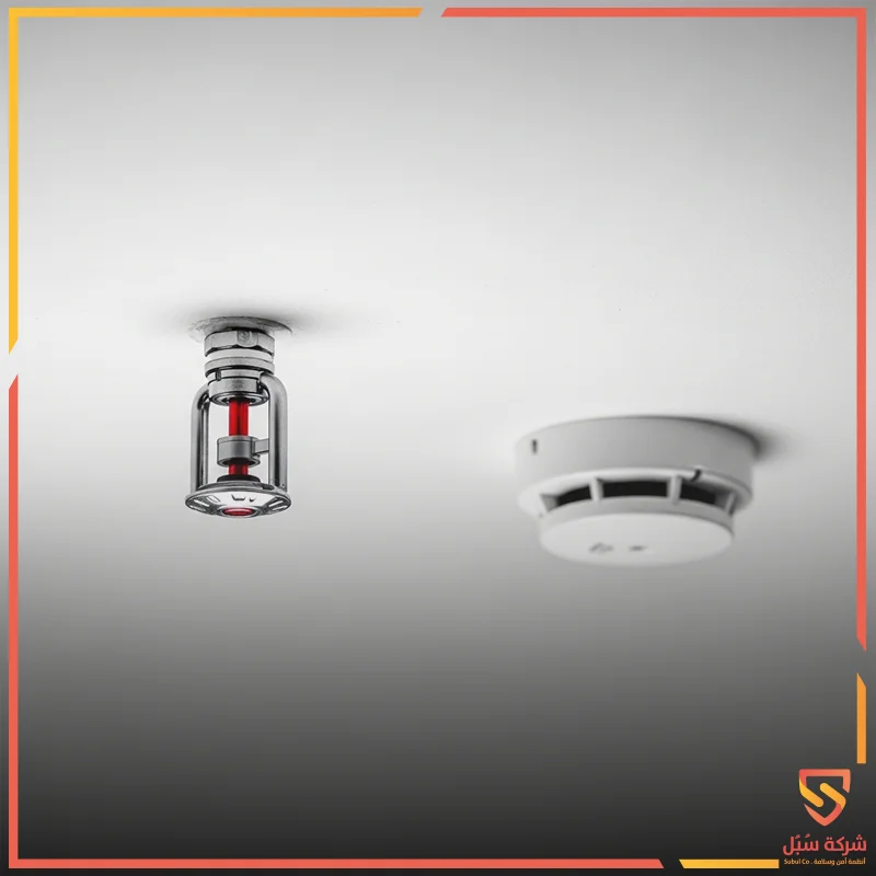 معدات الأمن والسلامة